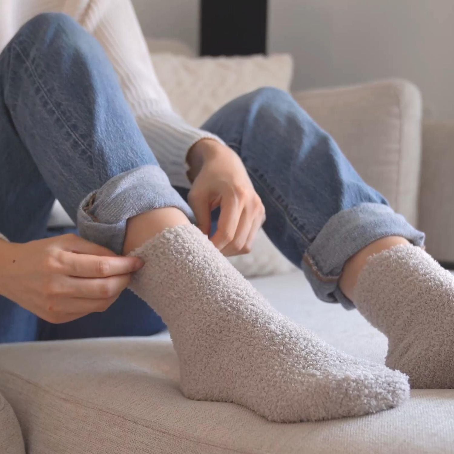 Stylish Wife Gift – Elegant Mug with Soft Socks